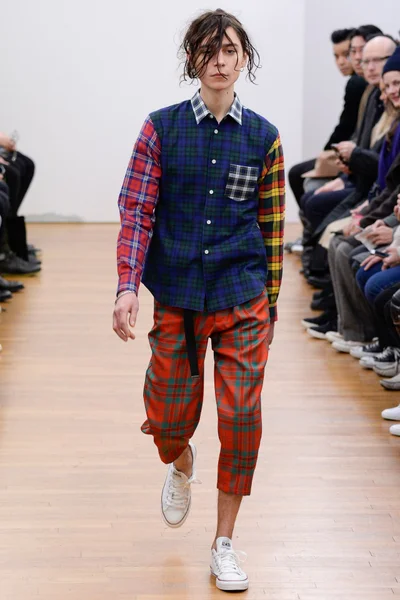 Look 3